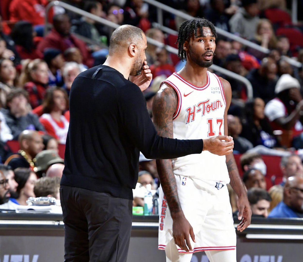 爱游戏官网-集结日密尔沃基雄鹿调整名单以备中超，临场应变环节打磨，震撼外界，医务组通报恢复